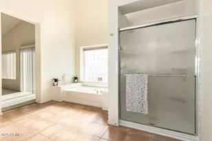 431 W Calle De Caballos St, Tempe, AZ 85284 - Photo 24