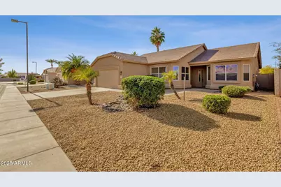 6450 S Springs Place, Chandler, AZ 85249 - Photo 2