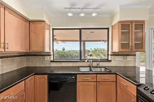 9424 N 17th Pl, Phoenix, AZ 85020 - Photo 12