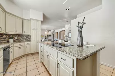 4409 E Janice Way, Phoenix, AZ 85032 - Photo 16