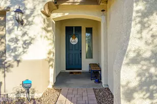 5117 N 81st Ave, Glendale, AZ 85303 - Photo 2