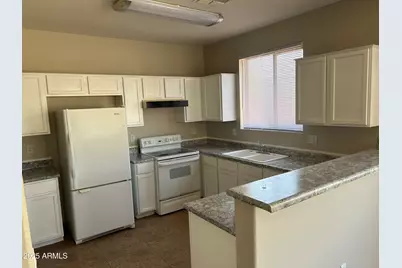 4210 S 62nd Lane, Phoenix, AZ 85043 - Photo 4