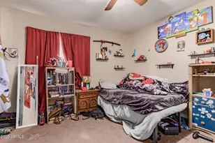 2938 N 50th Dr, Phoenix, AZ 85031 - Photo 12