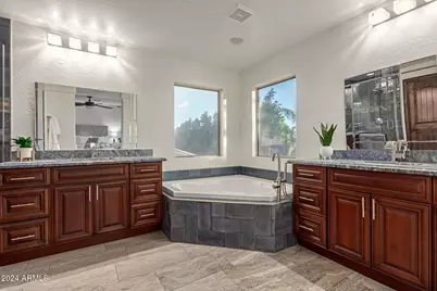 563 E Krista Way, Tempe, AZ 85284 - Photo 26