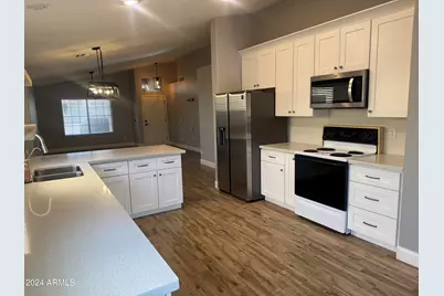 1052 N Hudson Place, Chandler, AZ 85225 - Photo 8