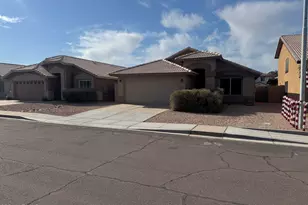 1052 N Hudson Pl, Chandler, AZ 85225 - Photo 2