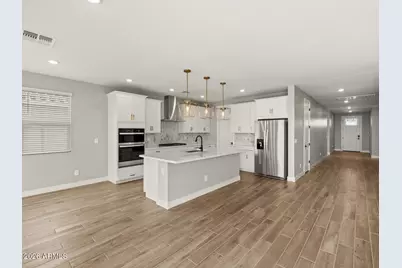 17866 W Elm Street, Goodyear, AZ 85395 - Photo 4