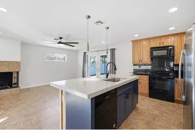 233 E Huntington Drive, Tempe, AZ 85282 - Photo 12