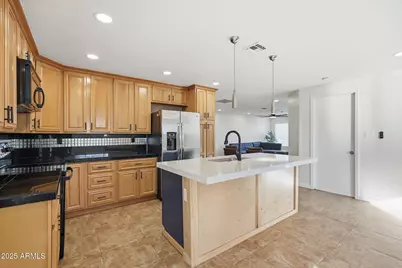 233 E Huntington Drive, Tempe, AZ 85282 - Photo 14