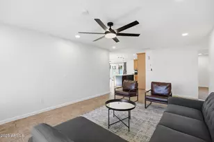 233 E Huntington Dr, Tempe, AZ 85282 - Photo 6