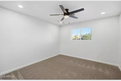 233 E Huntington Drive, Tempe, AZ 85282 - Photo 22