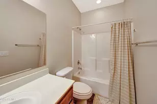 2950 W Louise Dr, Phoenix, AZ 85027 - Photo 22