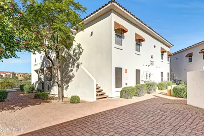 2950 W Louise Drive #206, Phoenix, AZ 85027 - Photo 1