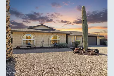 4623 W Echo Lane, Glendale, AZ 85302 - Photo 2