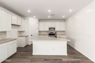 2993 E Mecklenburg Way, San Tan Valley, AZ 85143 - Photo 2