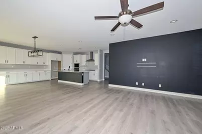 17663 W Straight Arrow Lane, Surprise, AZ 85387 - Photo 10