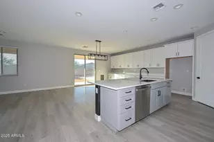 17663 W Straight Arrow Ln, Surprise, AZ 85387 - Photo 14