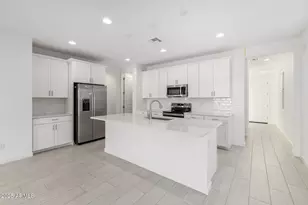 18582 E Helian Dr, Gold Canyon, AZ 85118 - Photo 4