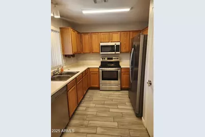 15273 N Gil Balcome Court, Surprise, AZ 85379 - Photo 10