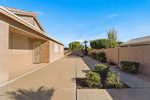 10545 E Halley Dr, Sun Lakes, AZ 85248 - Photo 30