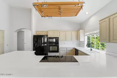 10545 E Halley Drive, Sun Lakes, AZ 85248 - Photo 12