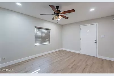 745 E Pierce Street, Phoenix, AZ 85006 - Photo 16