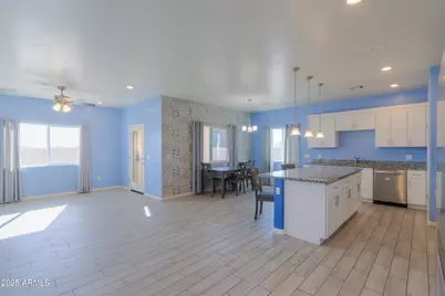 12649 W Cabrillo Drive, Arizona City, AZ 85123 - Photo 8