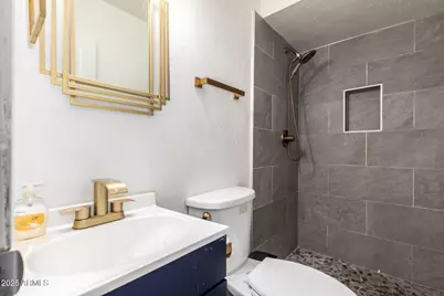 3049 N 53rd Drive, Phoenix, AZ 85031 - Photo 16