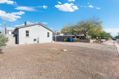 402 W Wier Avenue, Phoenix, AZ 85041 - Photo 4