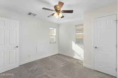 402 W Wier Avenue, Phoenix, AZ 85041 - Photo 14