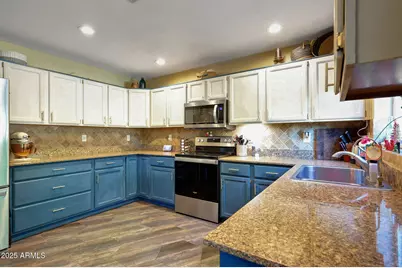 15809 N 11th Avenue, Phoenix, AZ 85023 - Photo 14