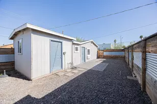 1026 E Pierce St, Phoenix, AZ 85006 - Photo 1
