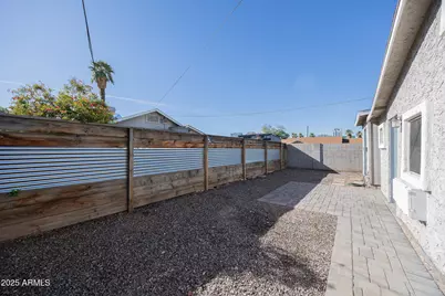 1026 E Pierce Street #B, Phoenix, AZ 85006 - Photo 2