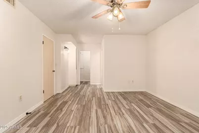 10427 W Roundelay Circle, Sun City, AZ 85351 - Photo 20