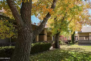 17810 S Walapai Rd, Munds Park, AZ 86017 - Photo 12