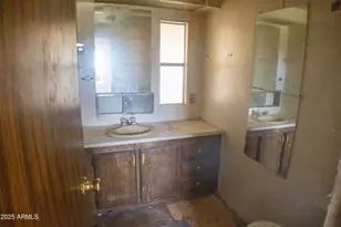 16071 S Yavapai Dr, Mayer, AZ 86333 - Photo 12