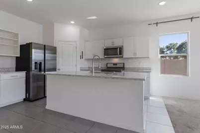 19447 W Hazelwood Street, Litchfield Park, AZ 85340 - Photo 8