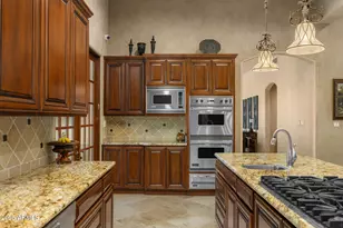 6000 N Palo Cristi Rd, Paradise Valley, AZ 85253 - Photo 8