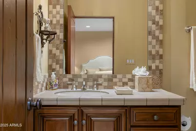 6000 N Palo Cristi Road, Paradise Valley, AZ 85253 - Photo 24