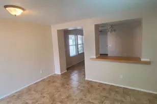 10530 W Louise Dr, Peoria, AZ 85383 - Photo 6