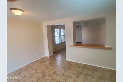10530 W Louise Drive, Peoria, AZ 85383 - Photo 6