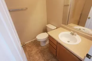 10530 W Louise Dr, Peoria, AZ 85383 - Photo 14