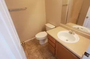 10530 W Louise Dr, Peoria, AZ 85383 - Photo 14