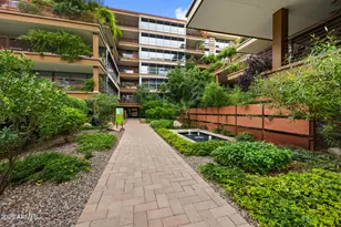 7137 E Rancho Vista Dr, Scottsdale, AZ 85251 - Photo 22