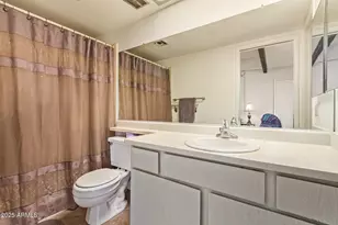 10442 W Harmont Dr, Peoria, AZ 85345 - Photo 20