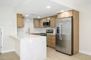 4760 E Moreland St, Phoenix, AZ 85008 - Photo 1