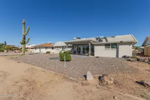10544 W Prairie Hills Cir, Sun City, AZ 85351 - Photo 42