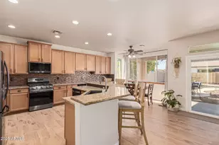 22428 N 78th Ln, Peoria, AZ 85383 - Photo 16