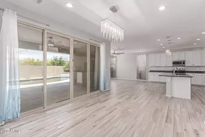 8010 W Atlantis Way, Phoenix, AZ 85043 - Photo 16