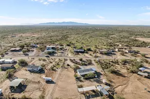 25124 W Saddle Mountain Rd, Morristown, AZ 85342 - Photo 34